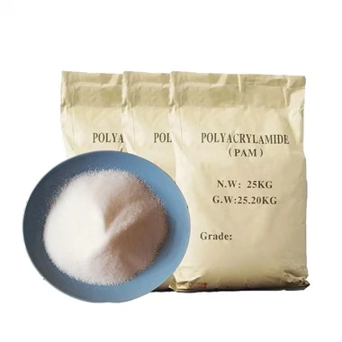 Flocculante altamente efficace in polvere di poliacrilammide cationico per il trattamento delle acque e i processi industriali